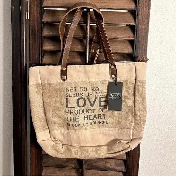 Myra Bag-Sustainable Market Bag - Picture 3 of 9